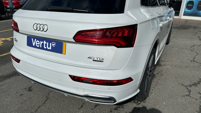 Audi Q5 40 TDI Quattro S Line 5dr S Tronic Diesel Estate